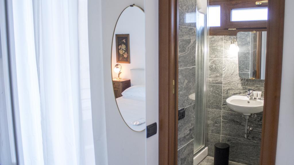 Aiello Suites Milan Room photo